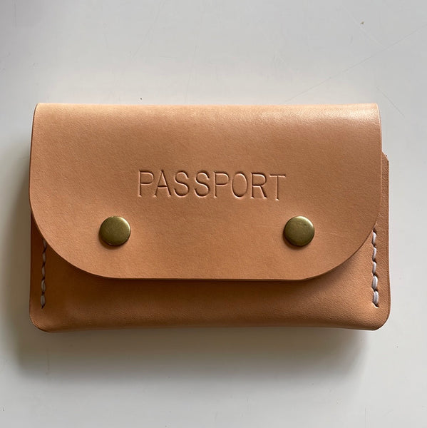 Pangaea Passport / Raw